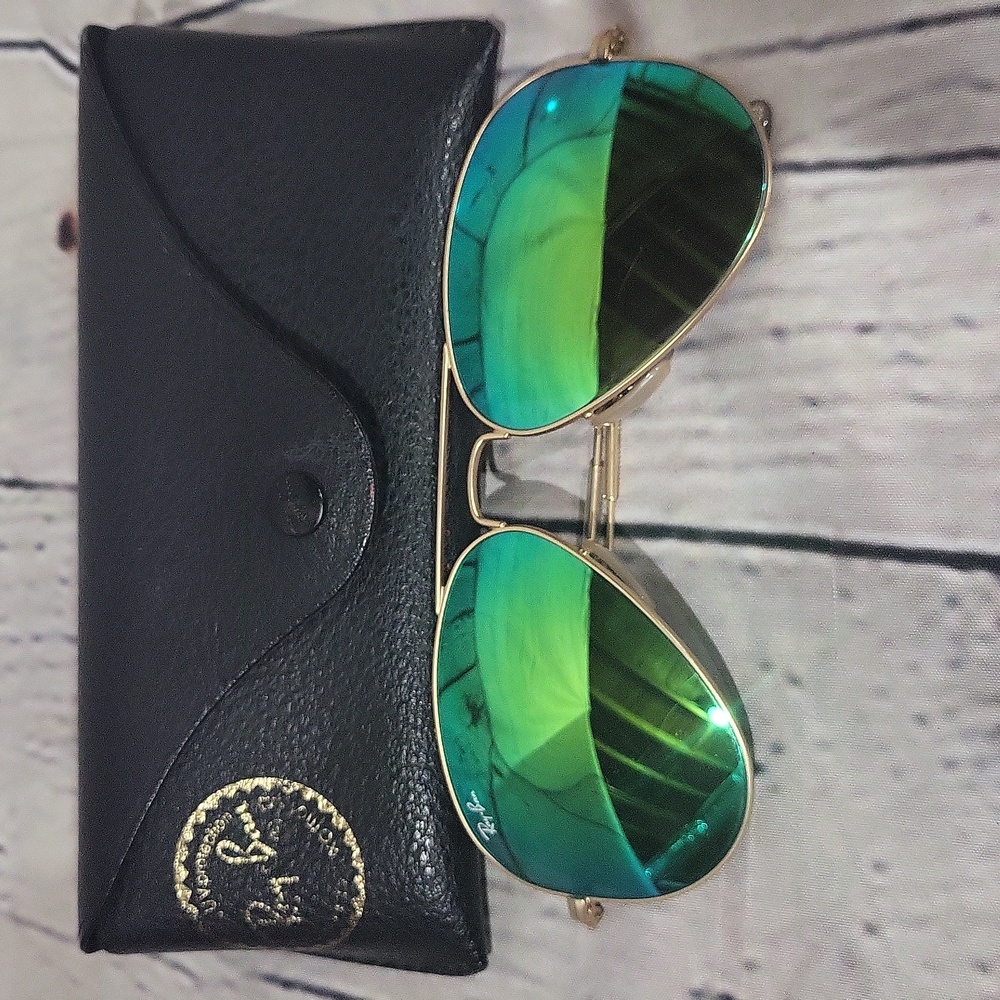 Ray-Ban women's Gold aviator sunglasses